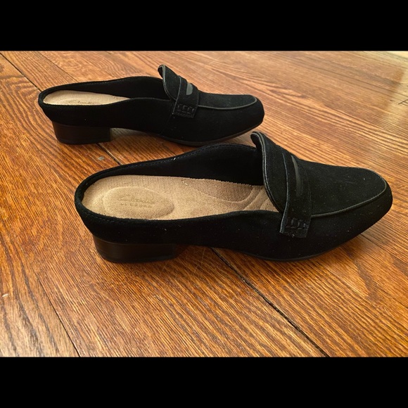 Clark’s Keesha Donna Black Suede Mule. New with Box, Never warn, Smoke free home - Picture 9 of 12